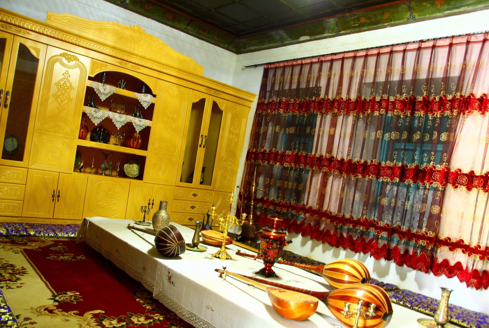 独具特色的塔塔尔族民居